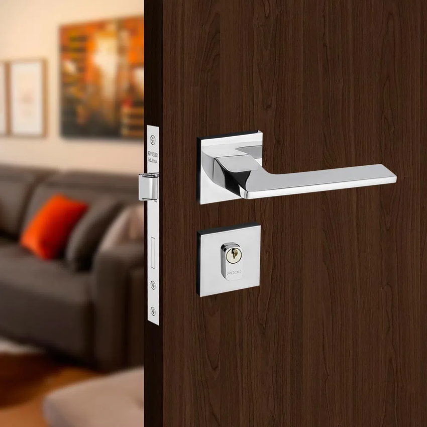 Fechadura de Porta Madeira Externa Pado Sara Quadrada 40mm Cromada